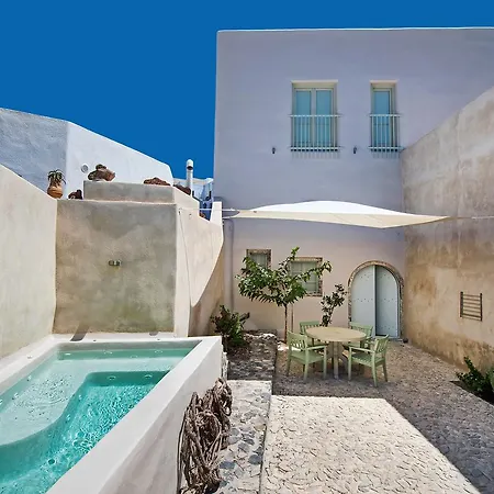 Pyrgos Old Winery Villa